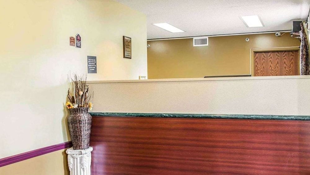 Royal Inn Rockville 3