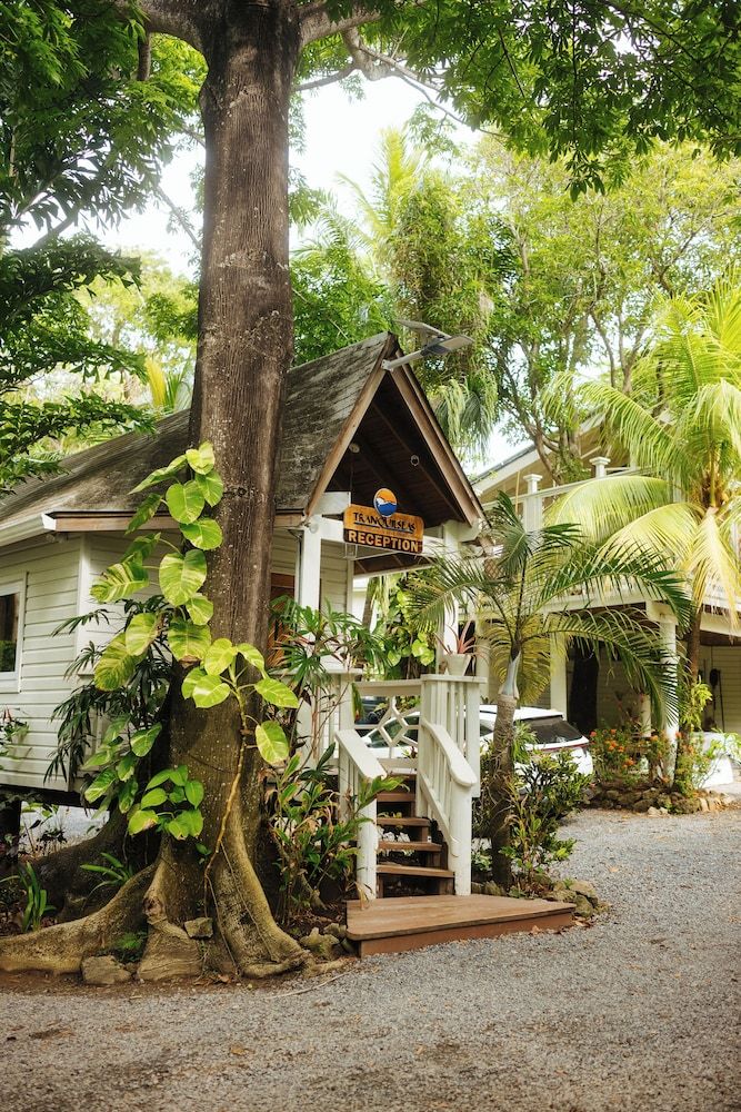 Tranquilseas Eco Lodge & Dive Center 2