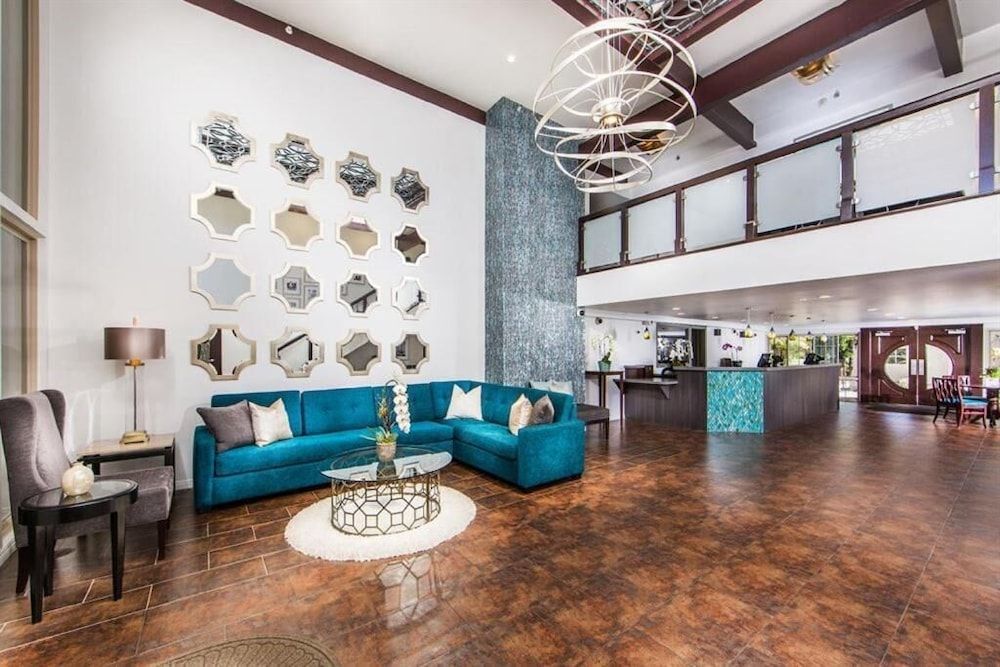 Winners Circle Resort 2