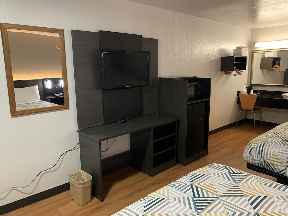 Motel 6 Atlanta, TX 2