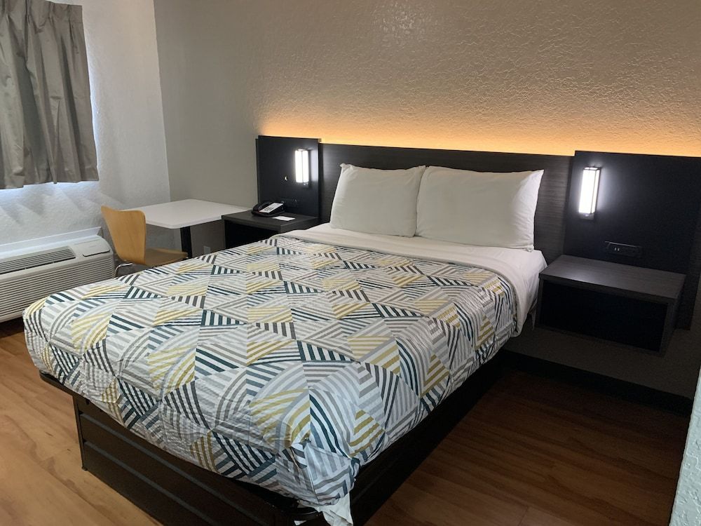 Motel 6 Atlanta, TX 3