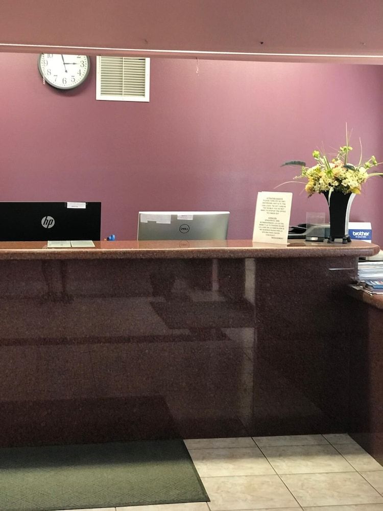 Texas Inn and Suites at La Joya 3