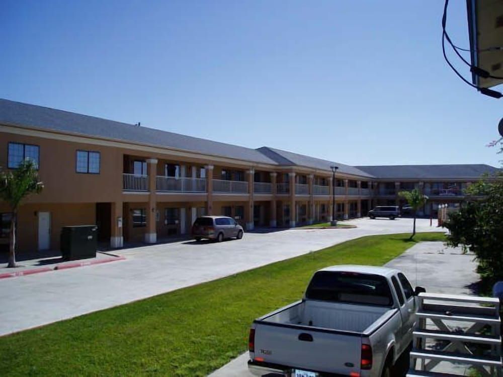 Texas Inn and Suites at La Joya 2 estrelas em La Joya