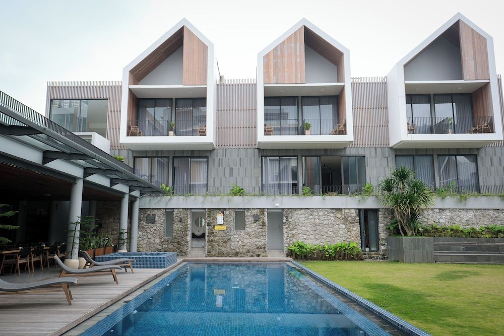 Facade Hotel Tawangmangu By Azana 2 estrelas em Tawangmangu