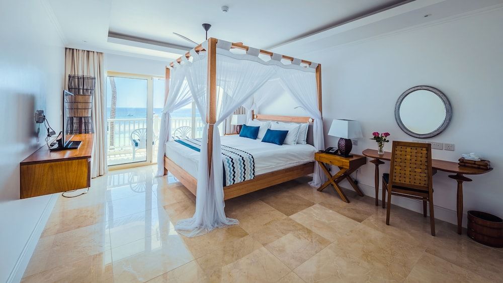 Hemingways Watamu 3