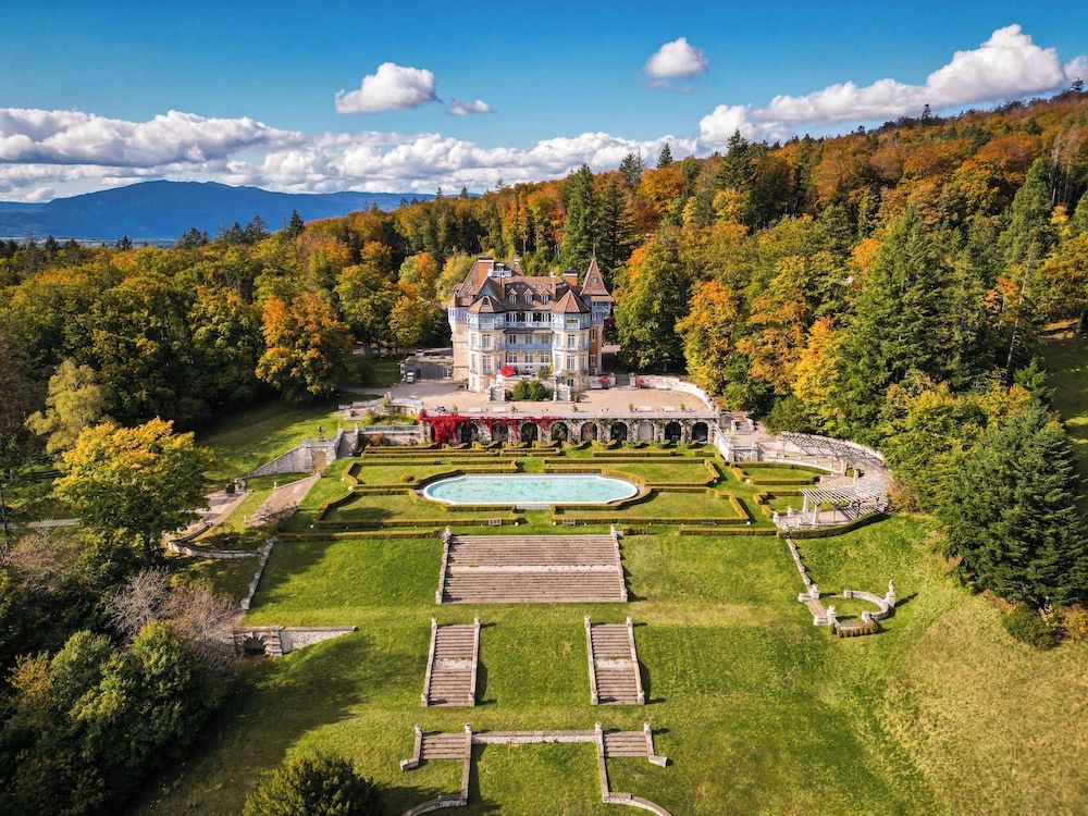 Relais & ChÔøΩteaux ChÔøΩteau des Avenieres 4 estrelas em Cruseilles