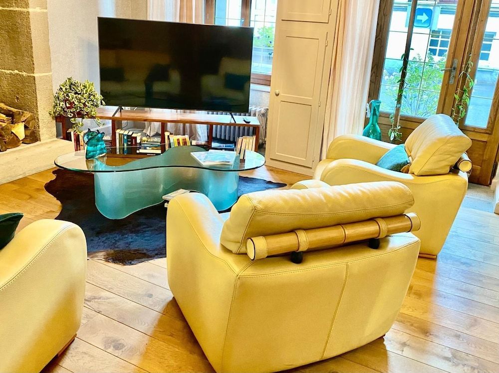 Hotel Restaurant Du Plomb du Cantal 3