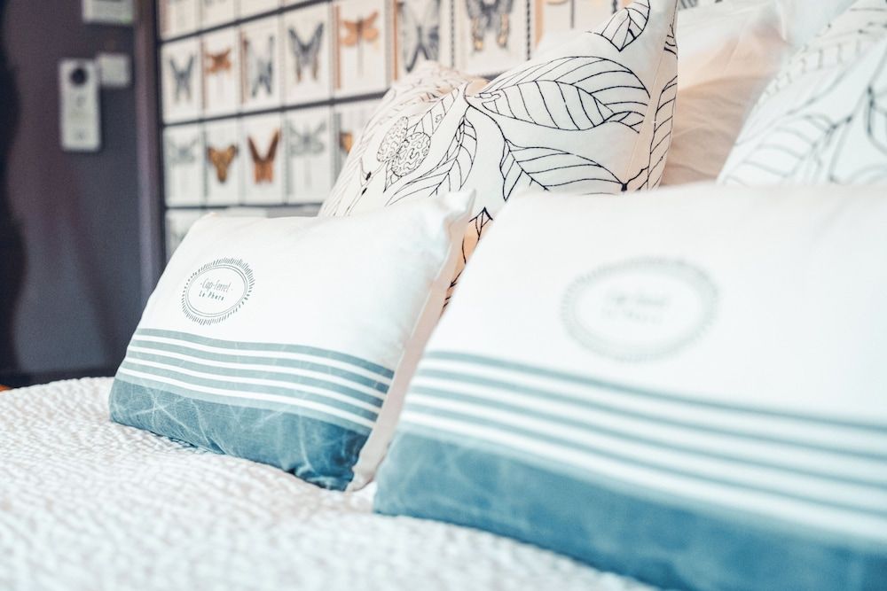 Logis Hotels la Magnanerie, Côté Bistro 3 estrelas em Aubignosc