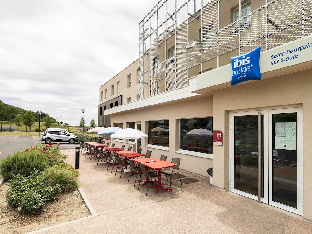 ibis budget Saint-Pourçain-sur-Sioule 2 estrelas em Saint-Pourçain-sur-Sioule