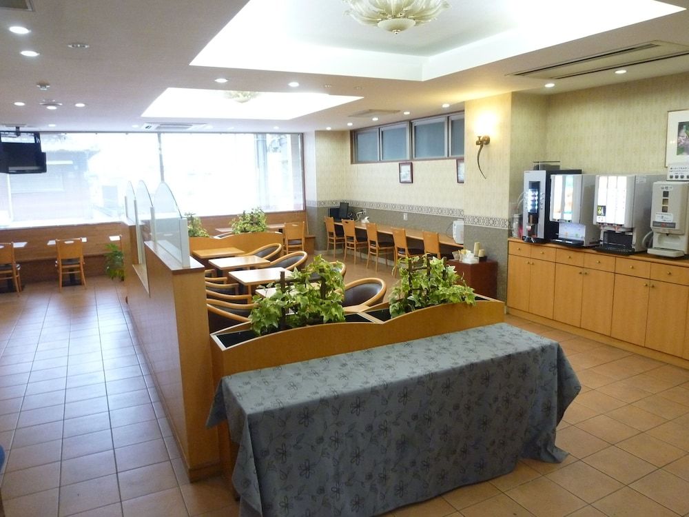 Smile Hotel Nishiakashi 3