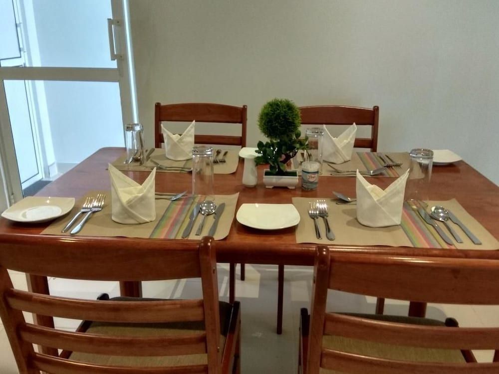 Diva Villa Transit Hotel -1 estrelas em Katunayaka