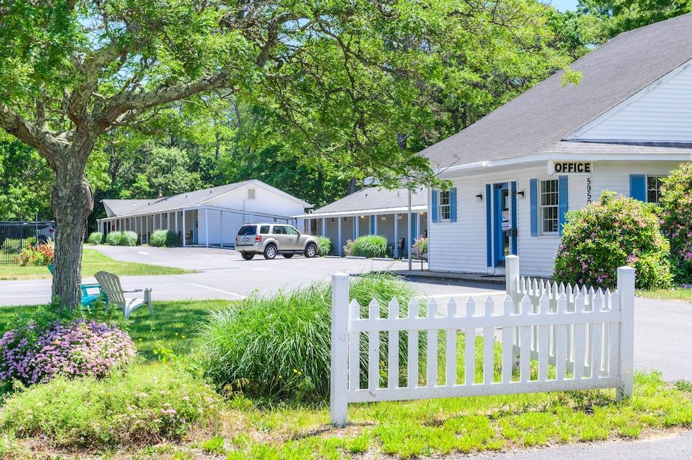 Blue Dolphin Inn 2 estrelas em Eastham