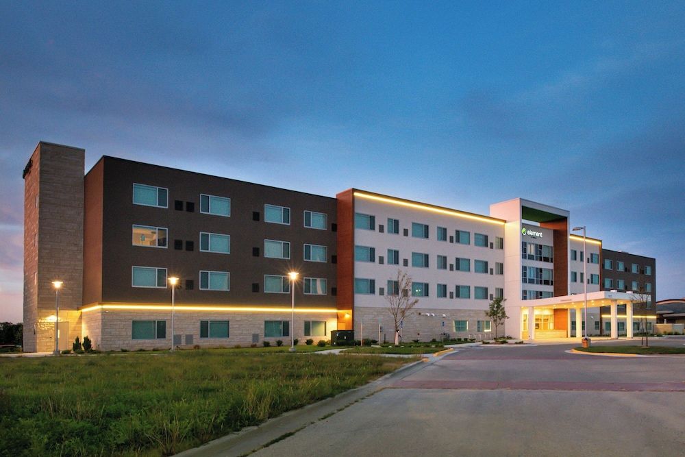 Element Overland Park 3 estrelas em Leawood