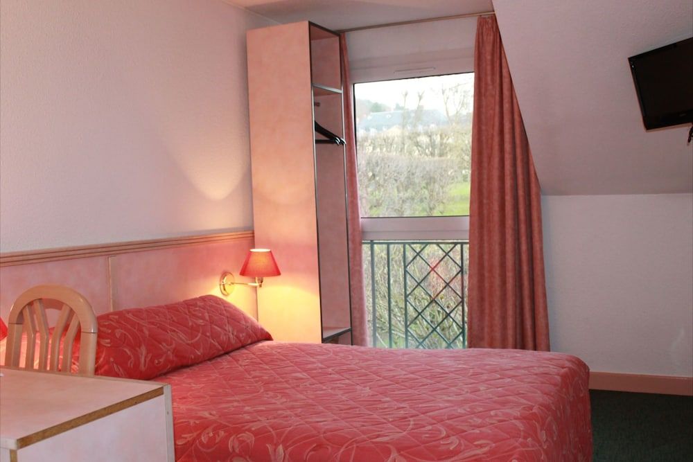 Hôtel Le Village 2 estrelas em Gif-sur-Yvette