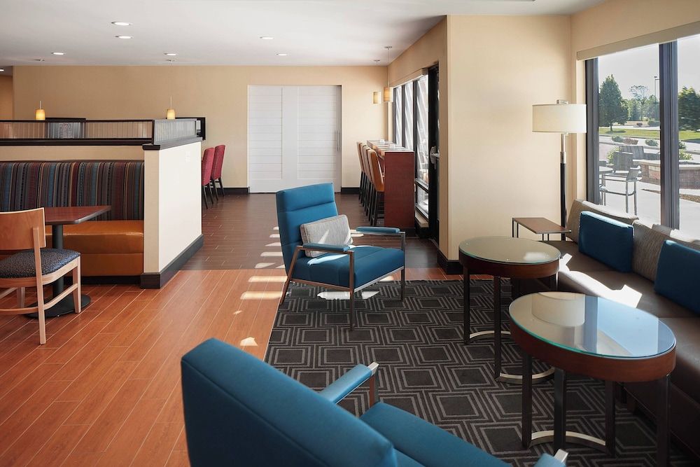 Towneplace Suites By Marriott Danville 2