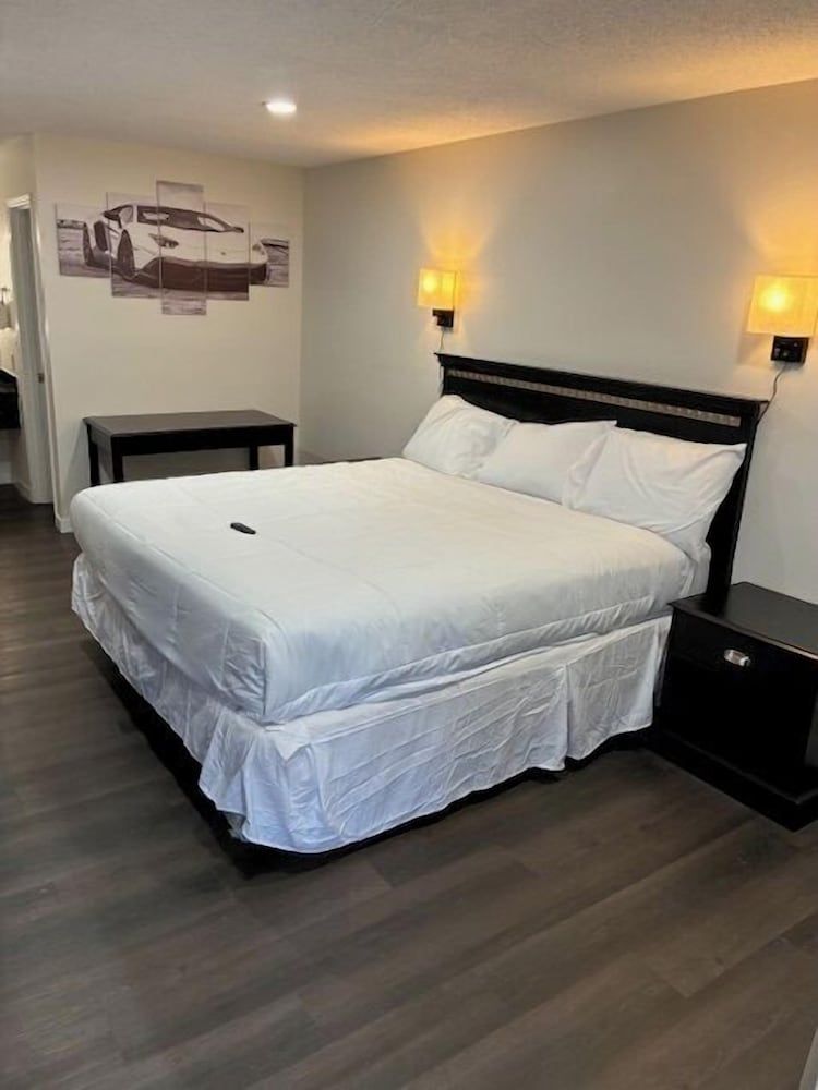 Suite Stay Talladega 2