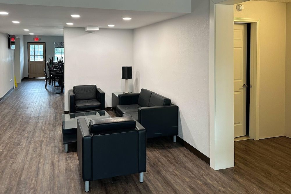 Quality Inn Forsyth near GA Public Safety Training Center 2