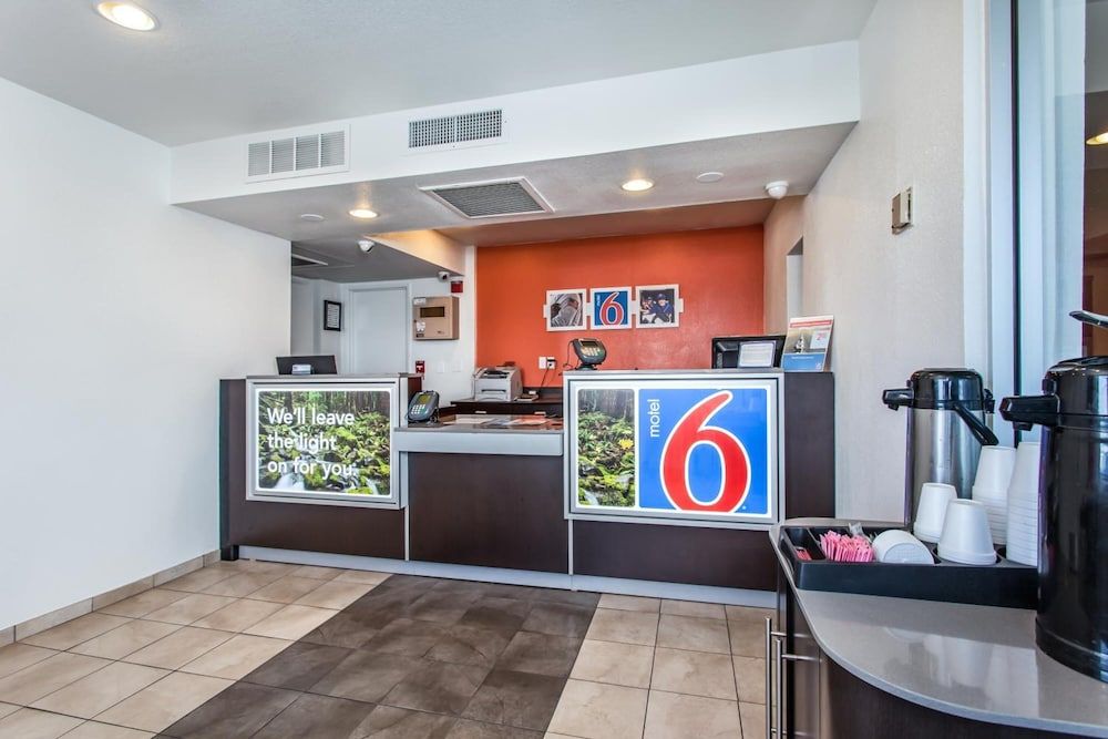 Motel 6 Williams, CA 2