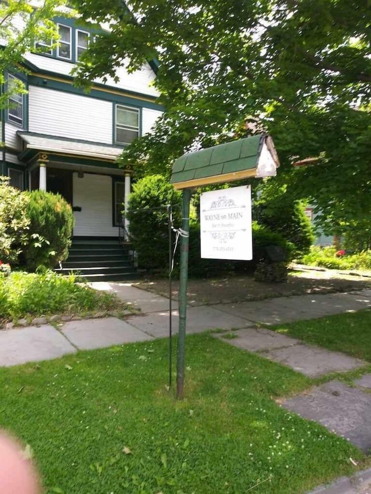 Wayne On Main -1 étoiles à Honesdale