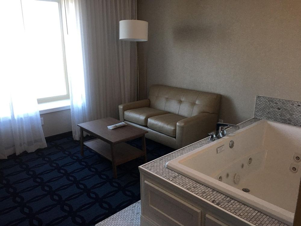 Riverside Inn Hannibal 3