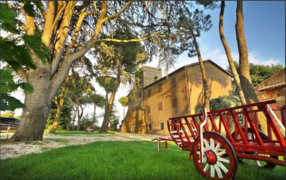 Antico Borgo La Commenda -1 estrelas em Montefiascone