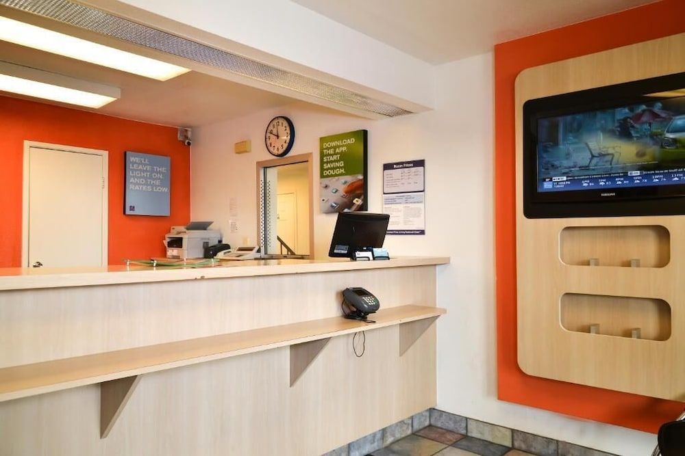 Motel 6 Saint Joseph, MO 3