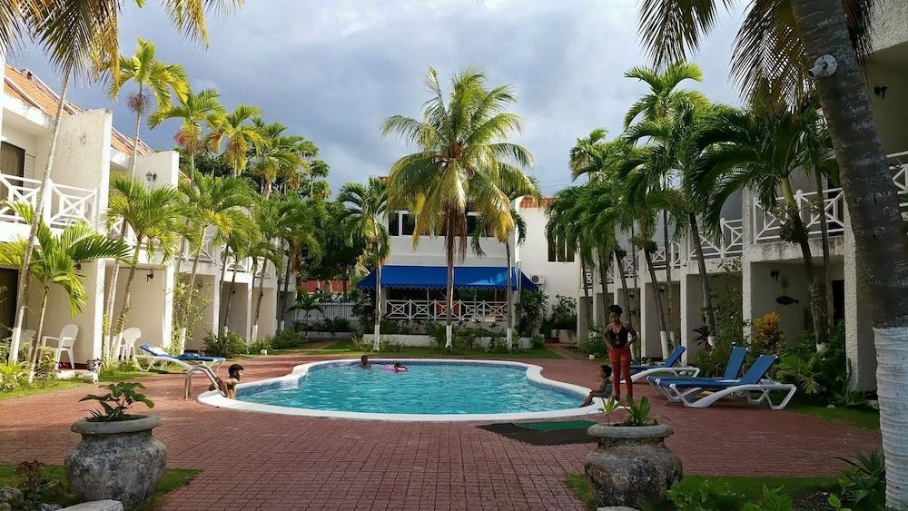 Chrisanns Beach Resort -1 estrelas em St Mary