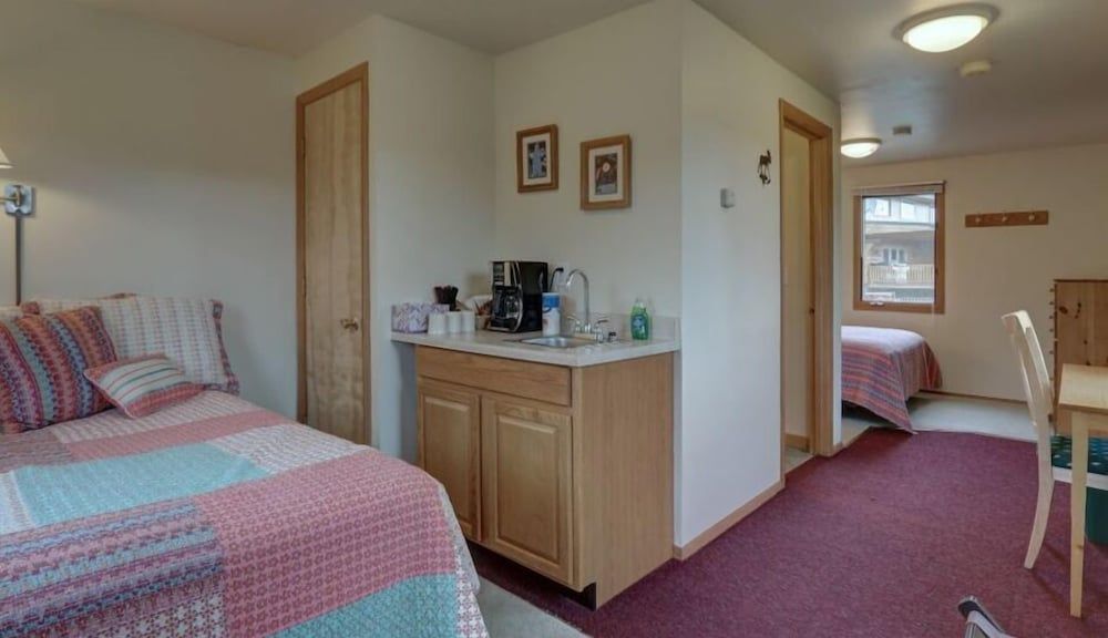 Majestic Valley Wilderness Lodge 3