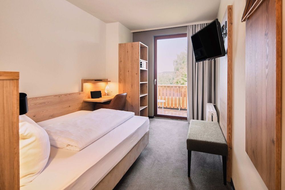 Hotel-Restaurant Berghof 2