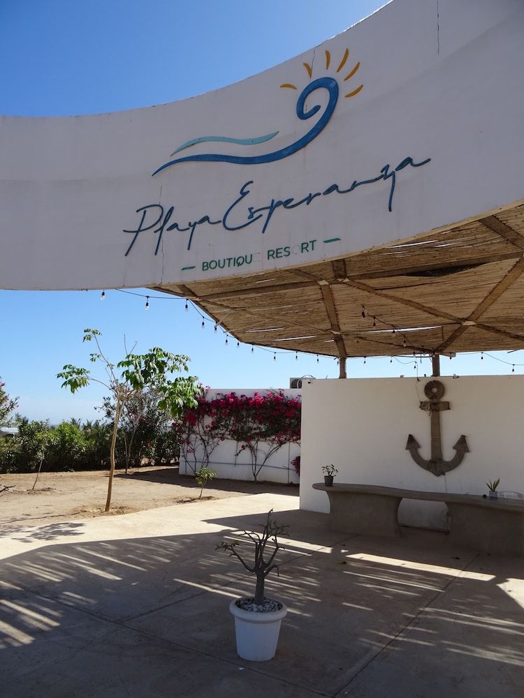 Playa Esperanza Resort 3