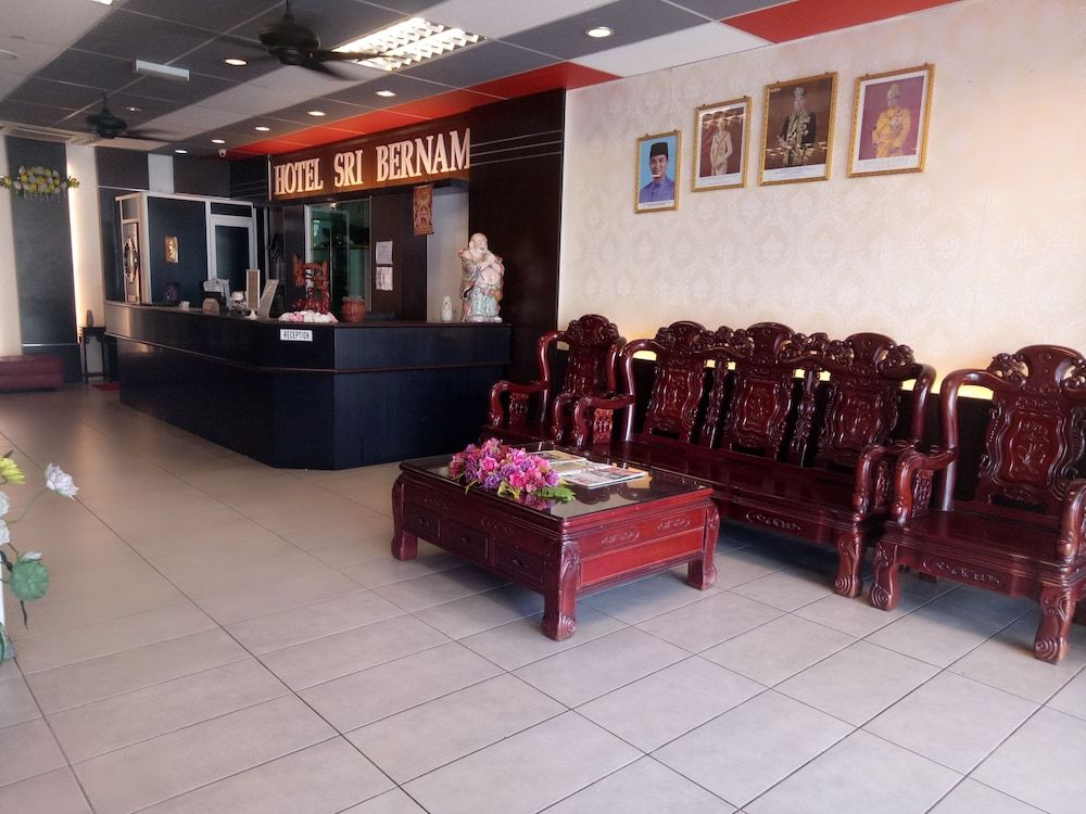 Hotel Sri Bernam 2