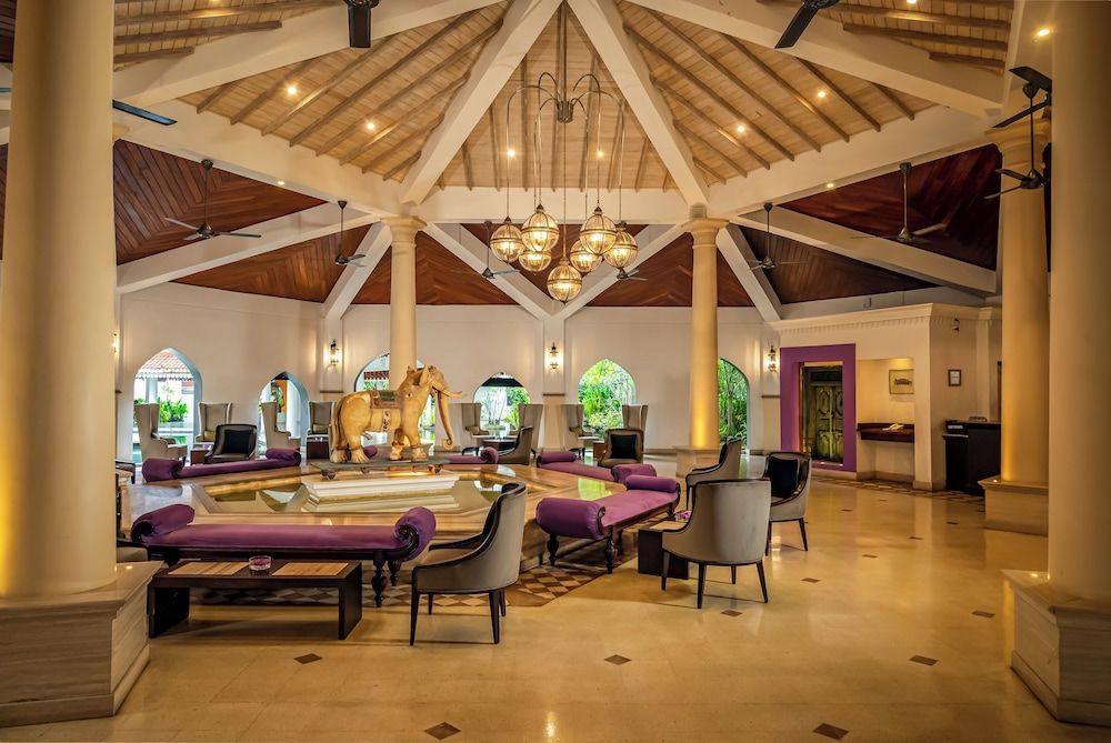 Tangerine Beach Hotel 3