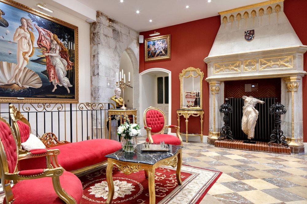 Château Le Prieuré - La Maison Younan 2