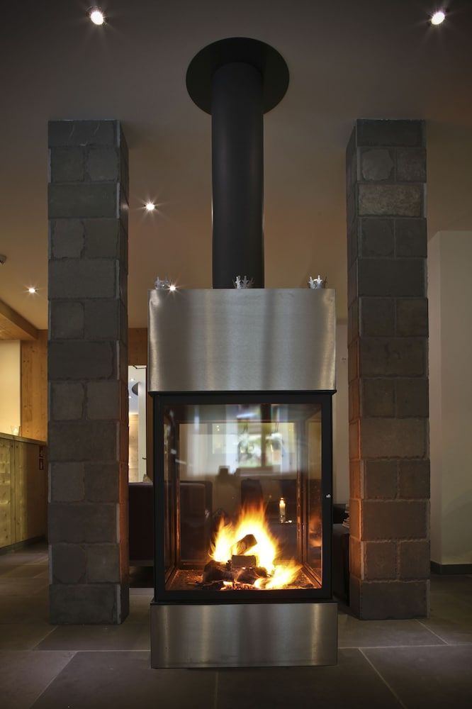 Helvetia Hôtel Résidence 3