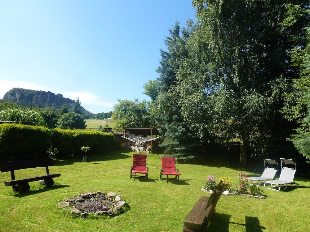 Pension Lachmann -1 étoiles à Pfaffendorf