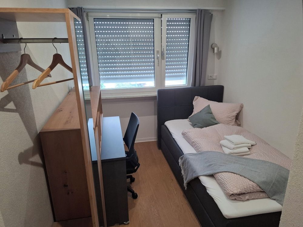 Gasthaus Pension Zur Bergstraße 2