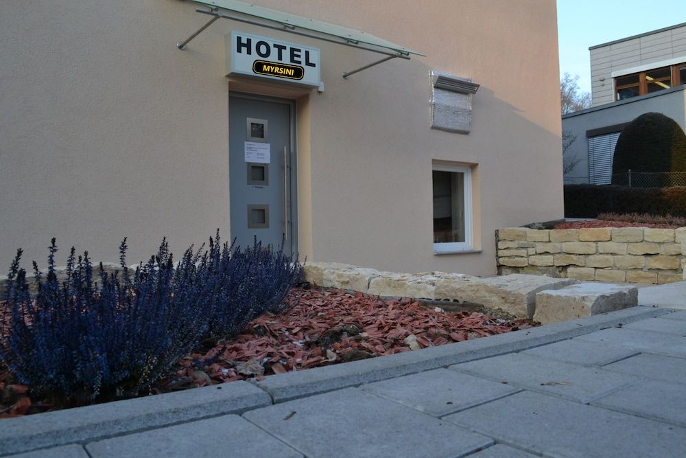 Myrsini Hotel -1 estrelas em Kirchentellinsfurt