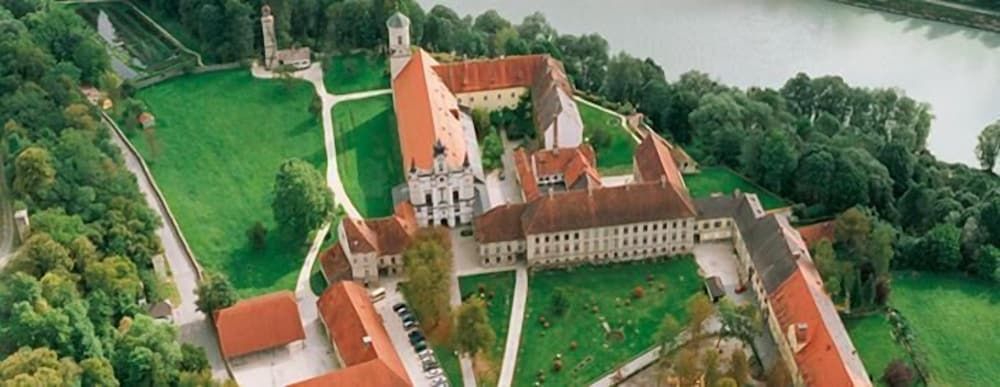 Klostergasthof Raitenhaslach 4 estrelas em Burghausen