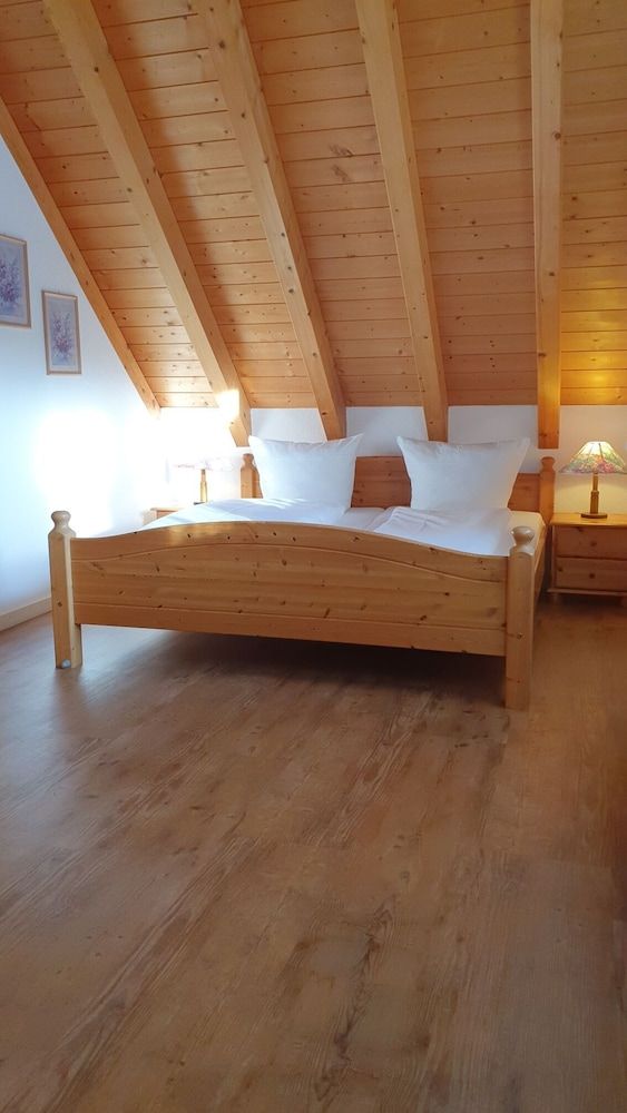 Landgasthof zum Dorfkrug 3