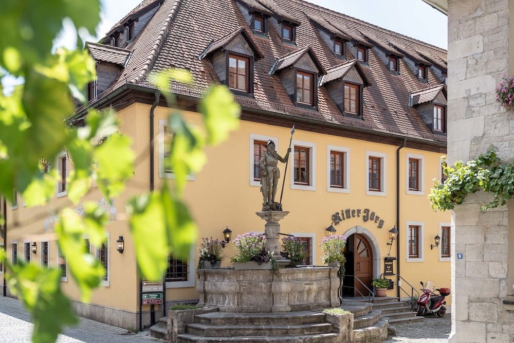 Hotel Ritter Jörg -1 estrelas em Sommerhausen