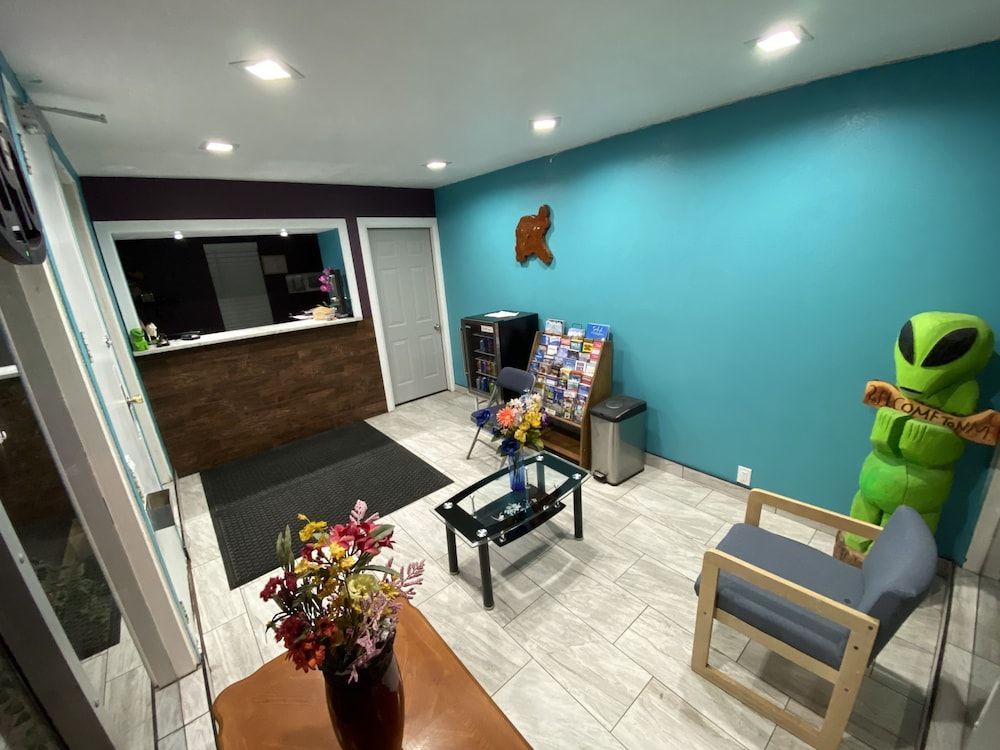 Budget Inn 2