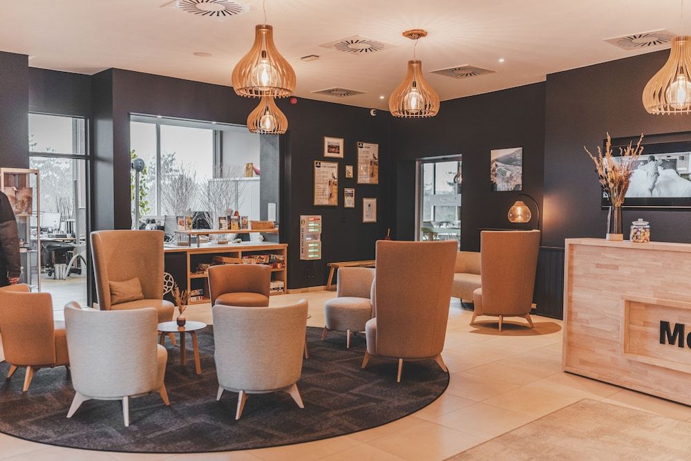 Mont-des-Pins Dennenheuvel -1 estrelas em Durbuy