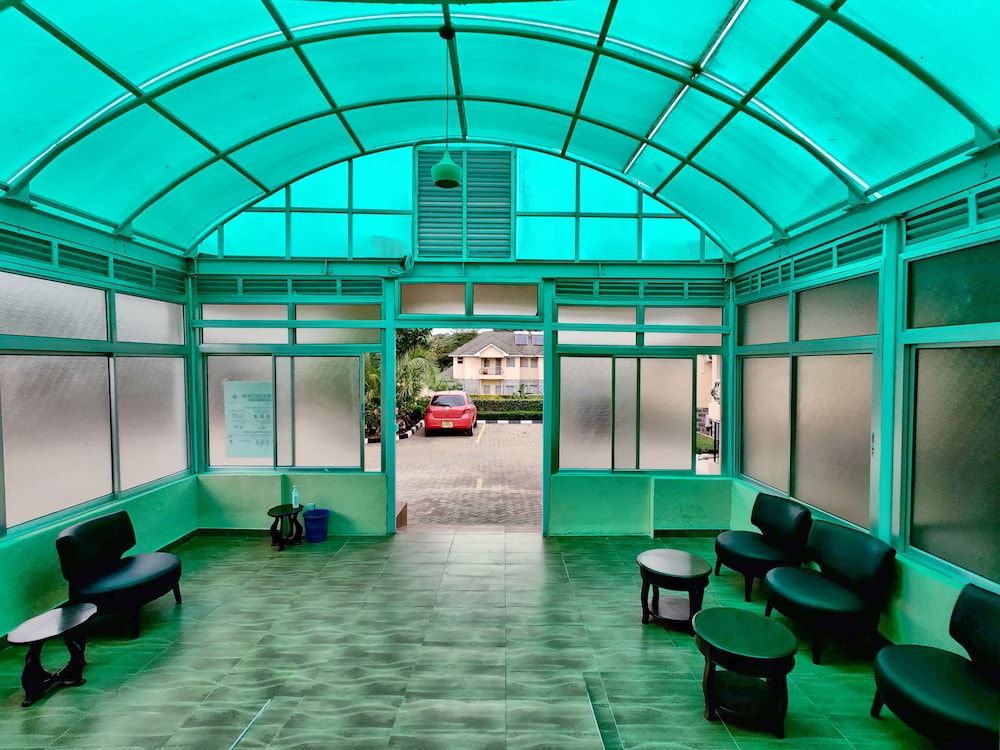 Longview Suites 3