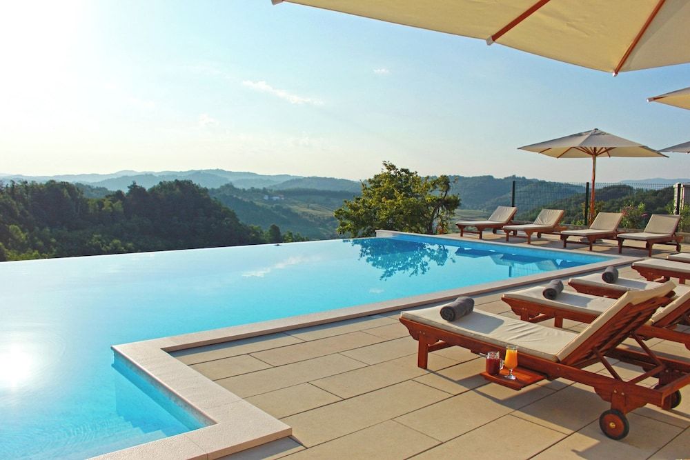 Vuglec Breg 3 estrelas em Krapina