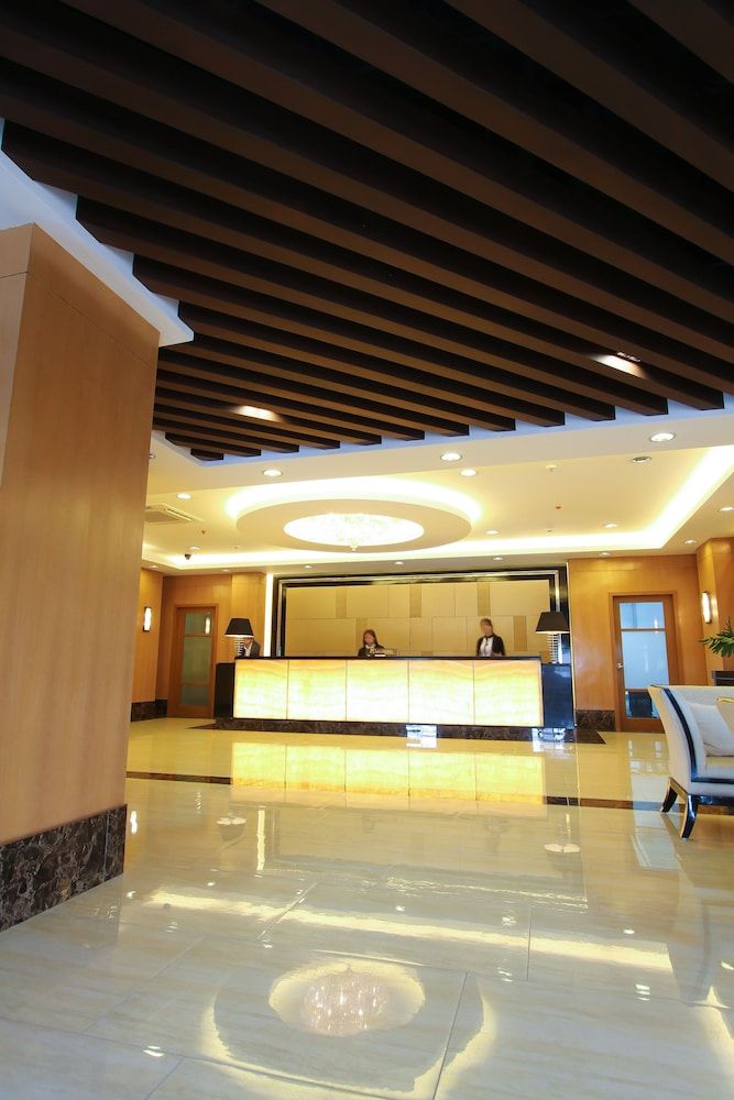 The Plaza Hotel Balanga City 3