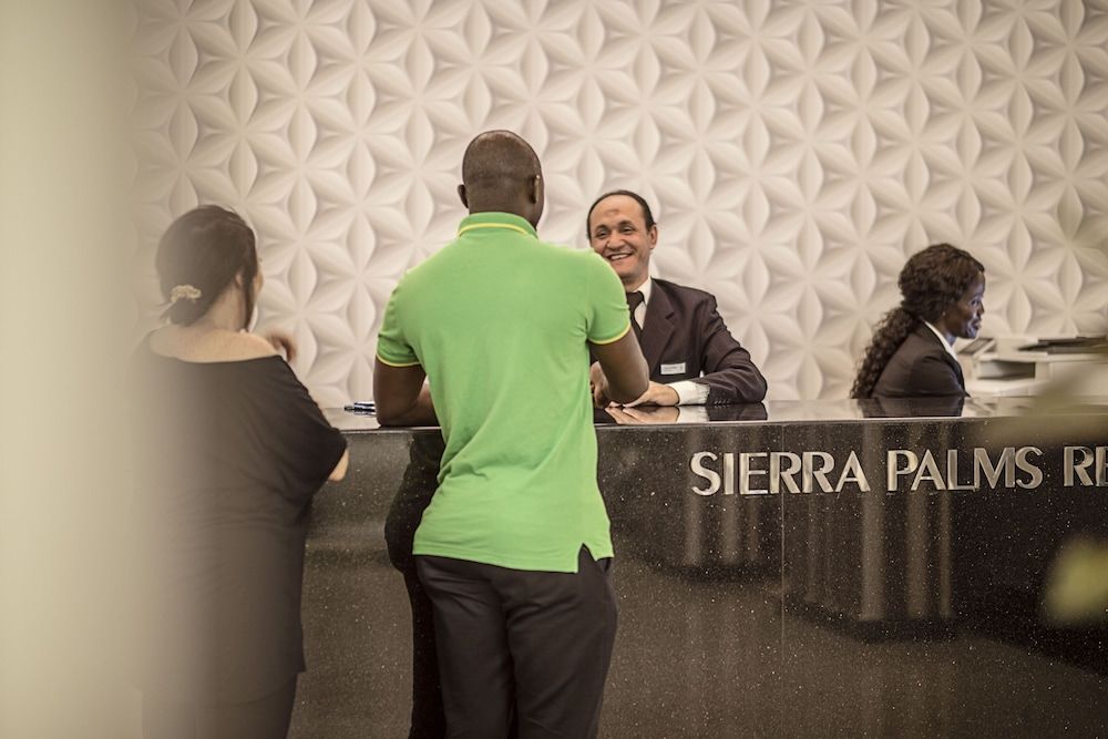 Sierra Palms Resort 3