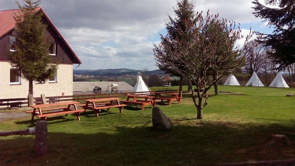 Hotel Rohanov 2 estrelas em Lhota nad Rohanovem