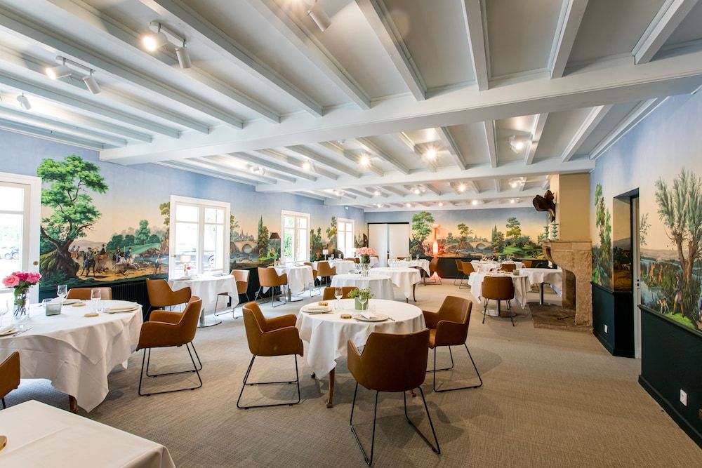 Hôtel Restaurant Gastronomique La Huchette 3 estrellas en Mâcon