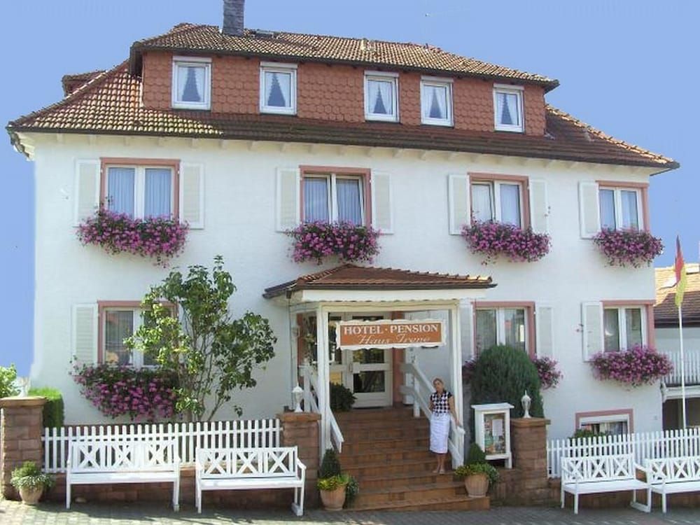 Hotel Irene 3 estrelas em Bad König