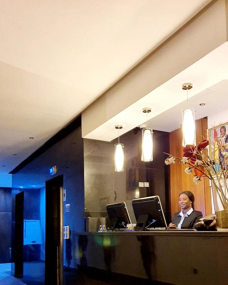 Grand Hotel Central 3